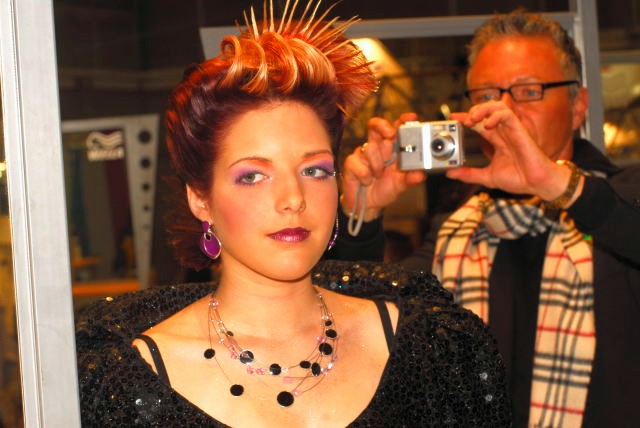 Open Hair 087.jpg